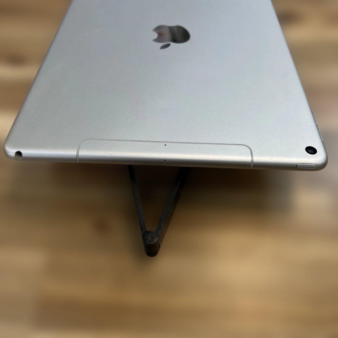 M840 SIMフリーiPad Air 3rd Gen 64GB