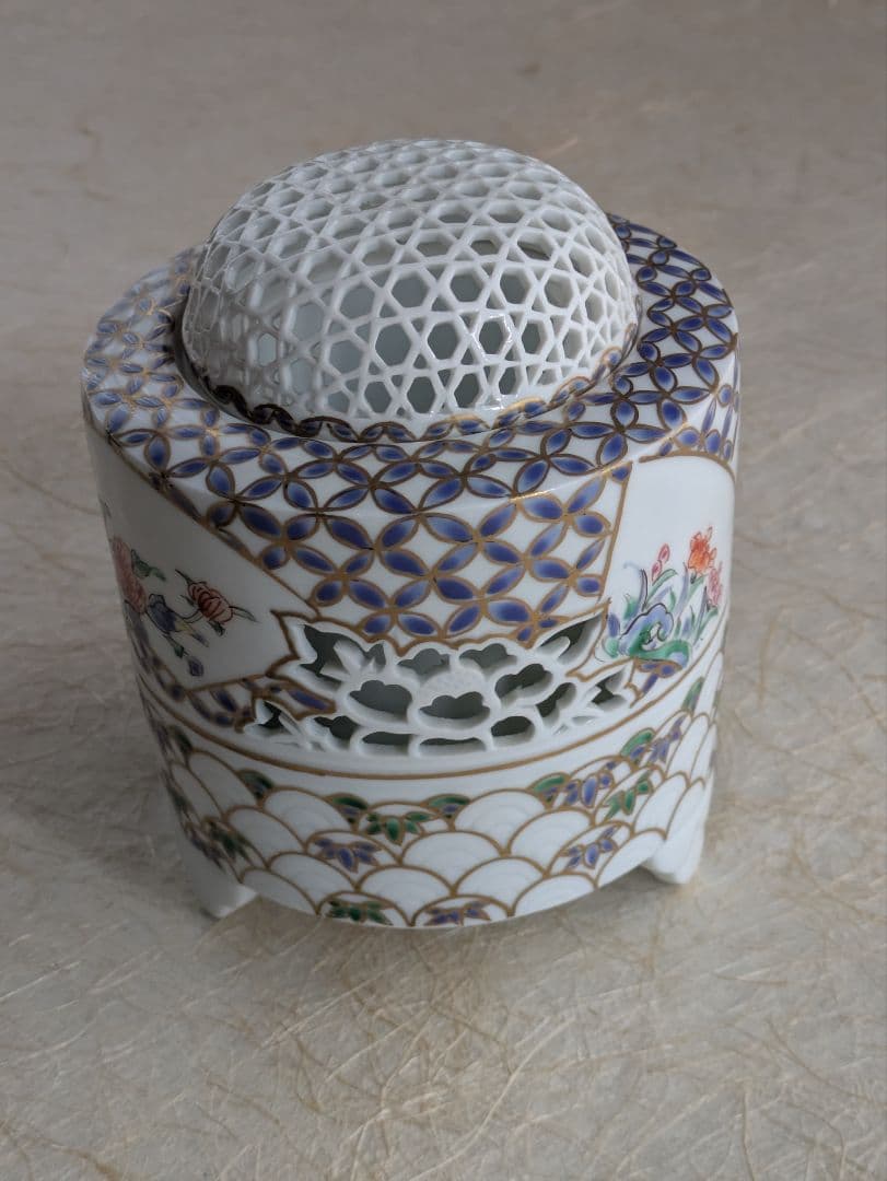 平戸泰山窯　香炉　深野泰山　三川内焼