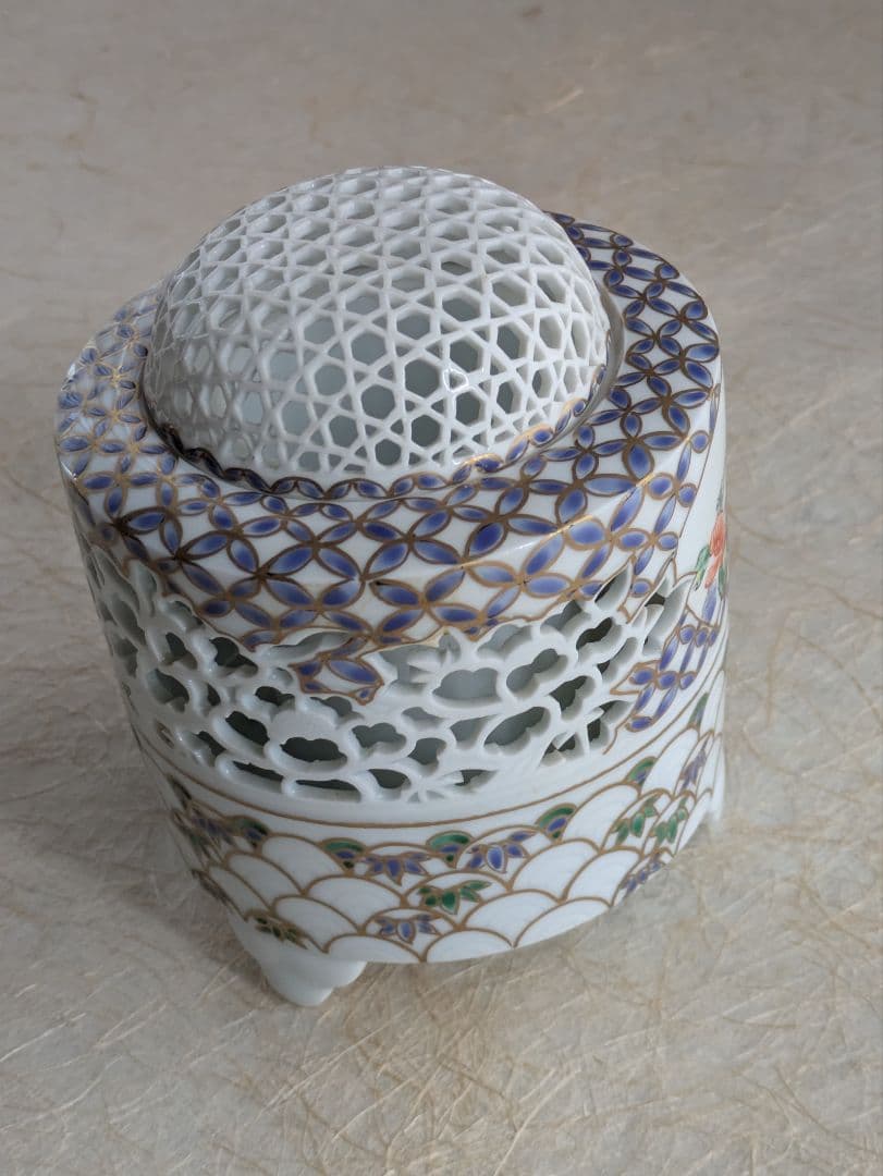 平戸泰山窯　香炉　深野泰山　三川内焼