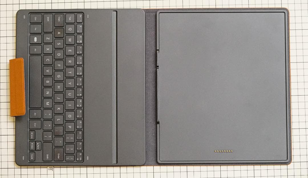 【ほぼ新品】ONYX BOOX Note Air5 C用　純正キーボードケース