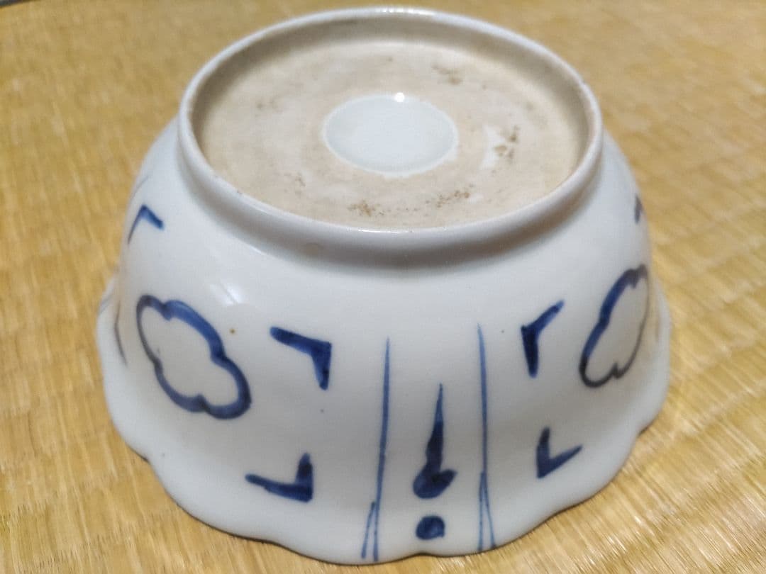 古伊万里　染付　波乗り　兎・ウサギ　鉢・皿（径17㎝）