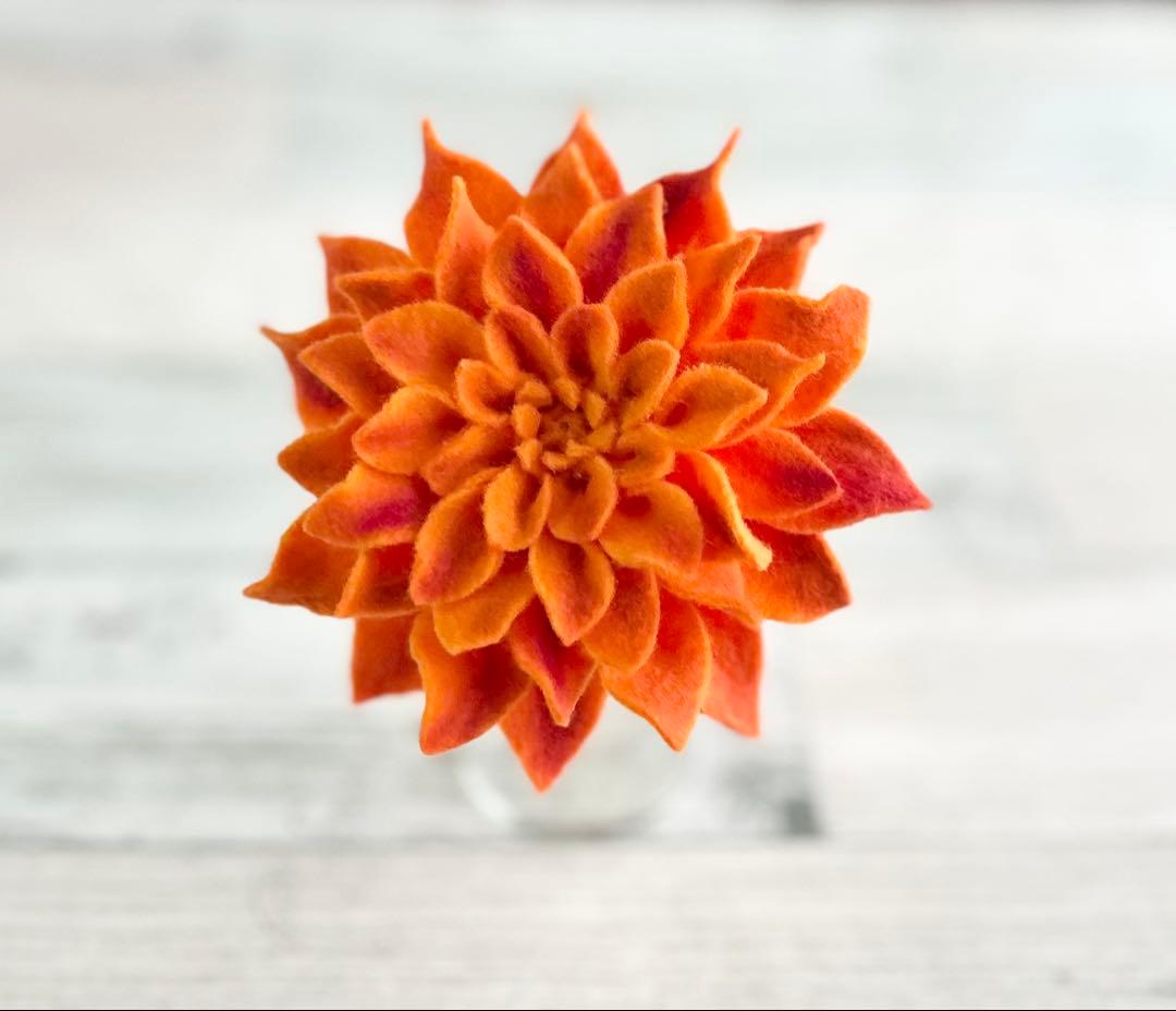 【ハンドメイド】★フェルトフラワー★ダリアとアネモネの華やかアレンジ