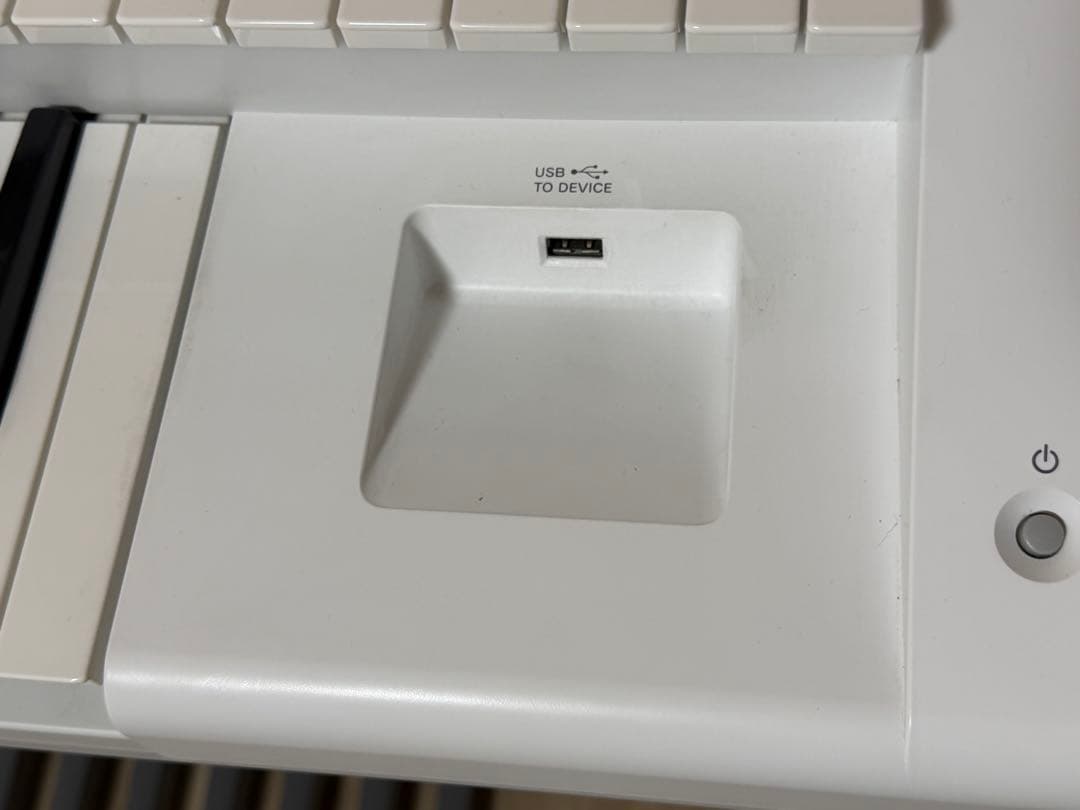 【匿名配送・送料込み】YAMAHA STAGEA ELB-02 (2016年製)