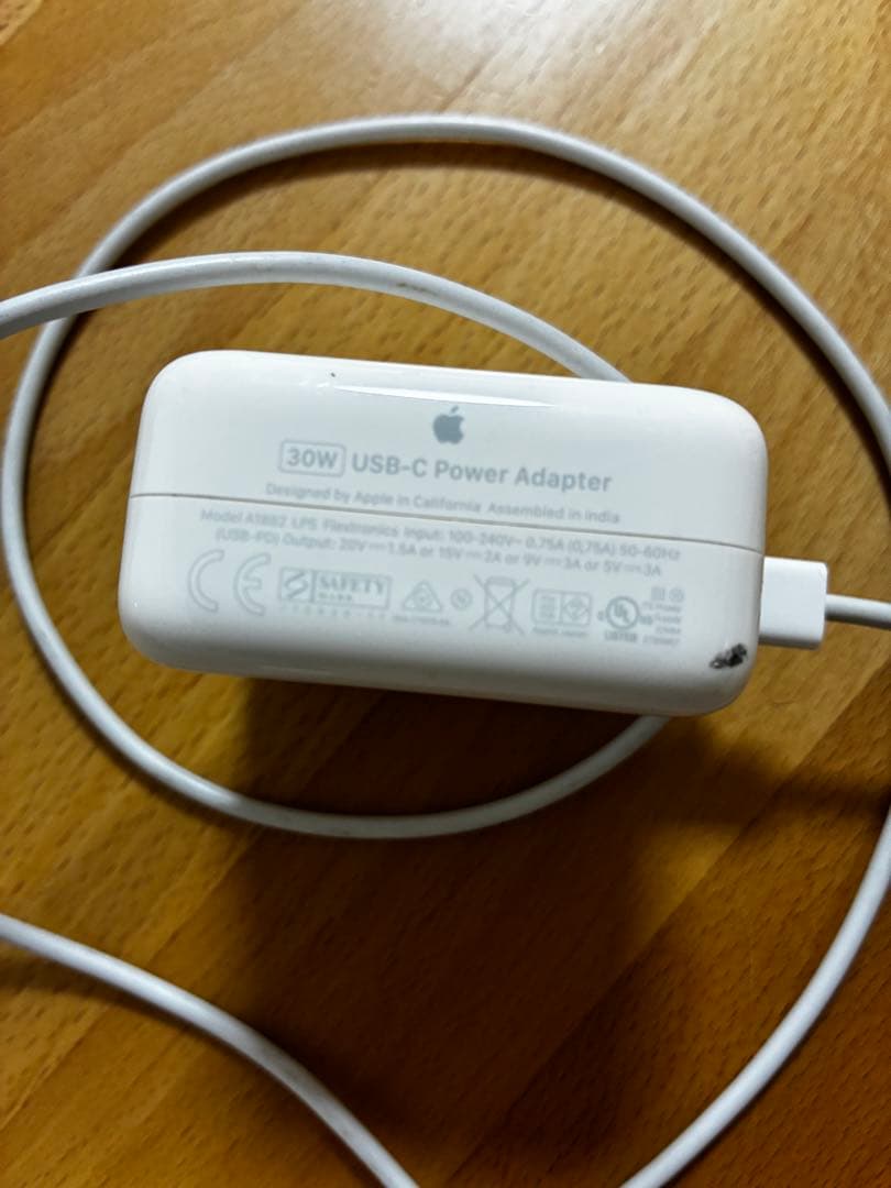 Apple MacBook A1534 充電器付き