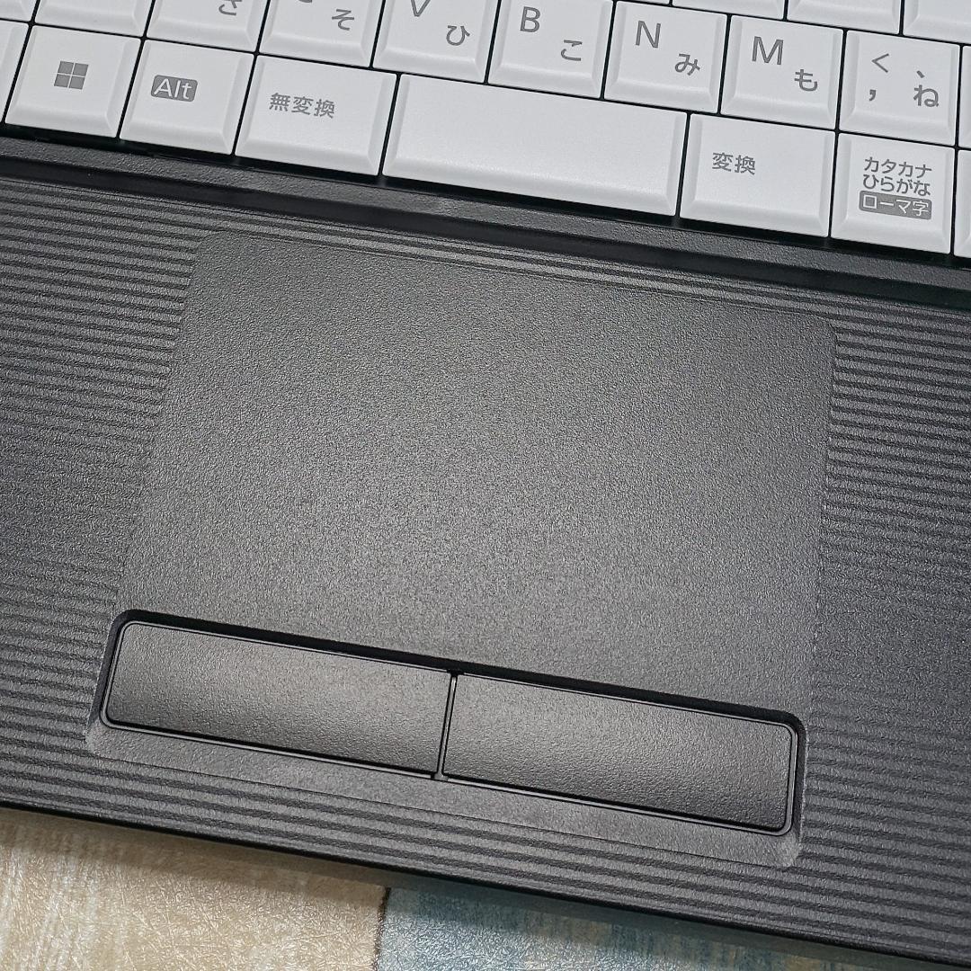 極美品で神速の２０２１年製✨第１０世代コアｉ５に大容量１６ＧＢメモリ搭載✨日本製