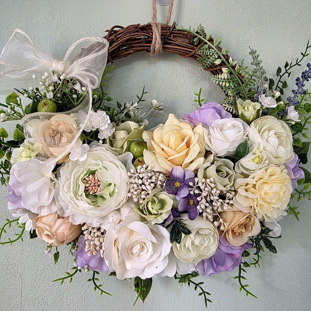 フラワーリース 春の足音5 咲き誇る花たちの花かご 玄関リース 造花