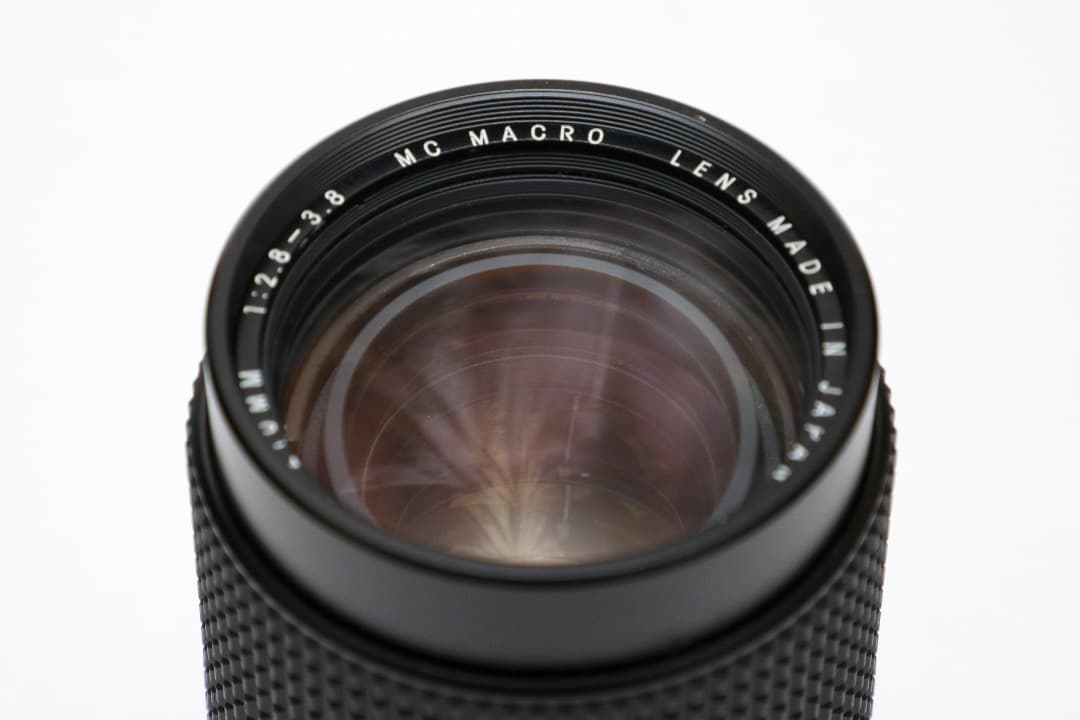 コシナ　70-210mmF2.8-3.8　MCマクロ