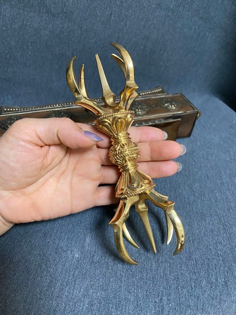 美しい作りの五鈷杵 バジュラ 密教法具 チベット密教 ダライラマ