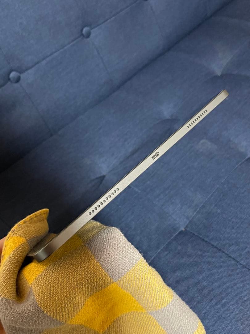 極美品　第五世代 iPad Pro 12.9インチ 128GB スペースグレー