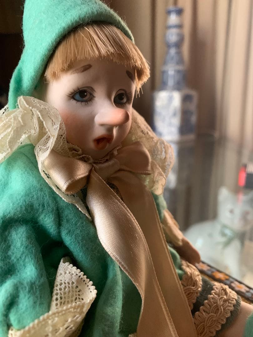 イタリア人形　ビンテージビスクドールのピノキオ人形イケメンなんです！色も綺麗！