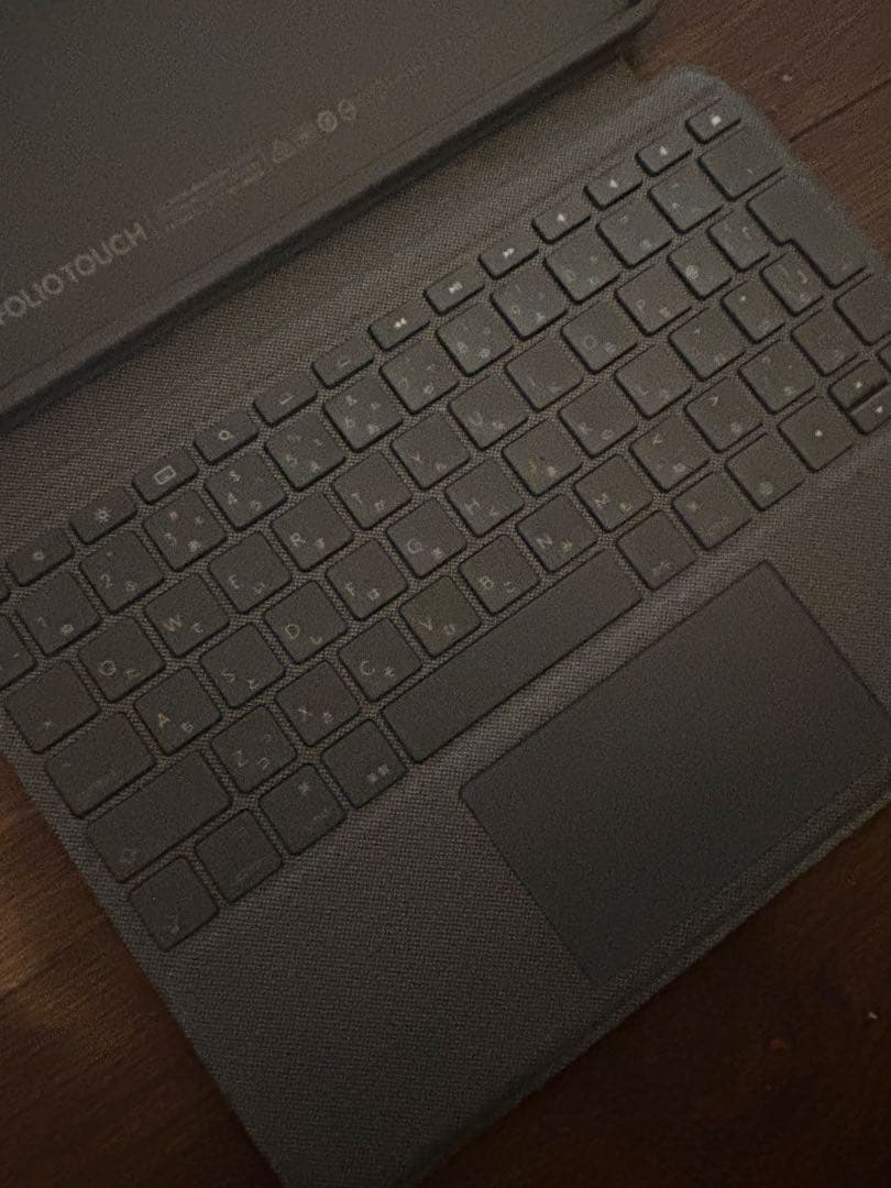 Neko　iPad Air、Apple pencil、キーボード