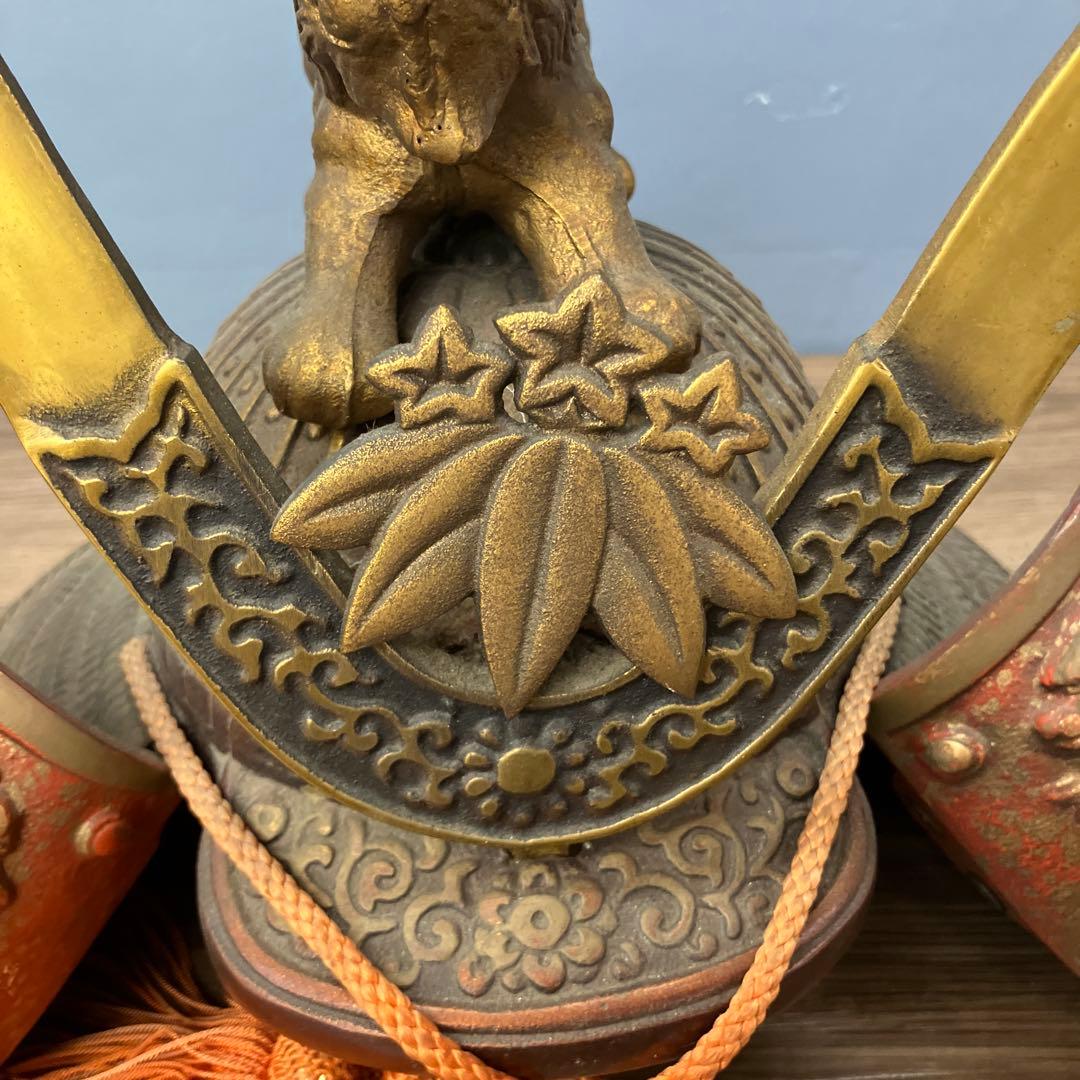 E-壁 特大 兜飾り 置物 鍬形 獅子 金色 五月人形 端午の節句 飾り物