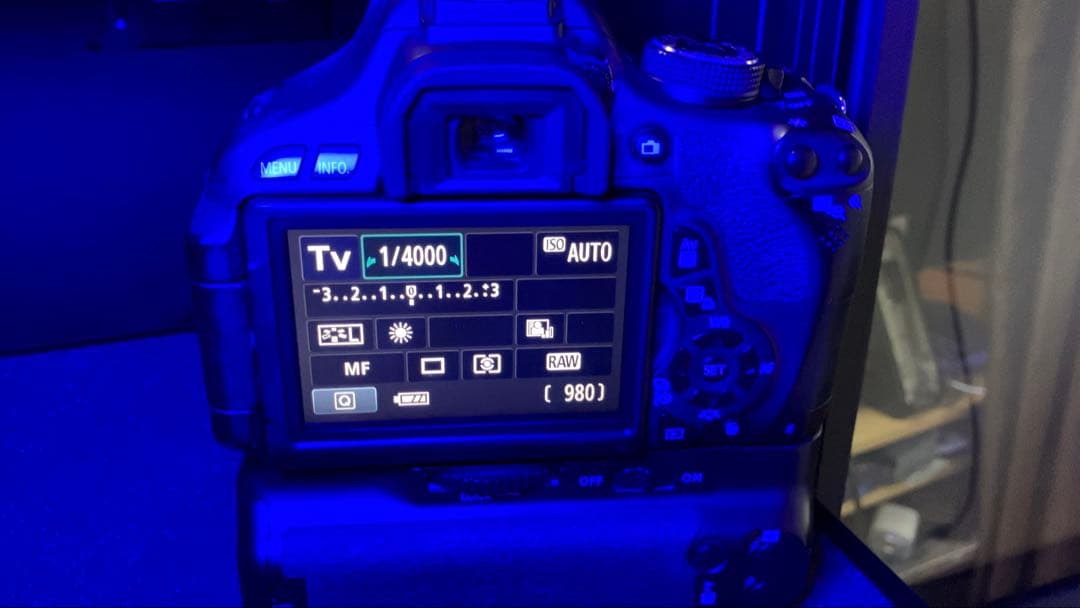 CanonEOSKissX5縦グリ付き