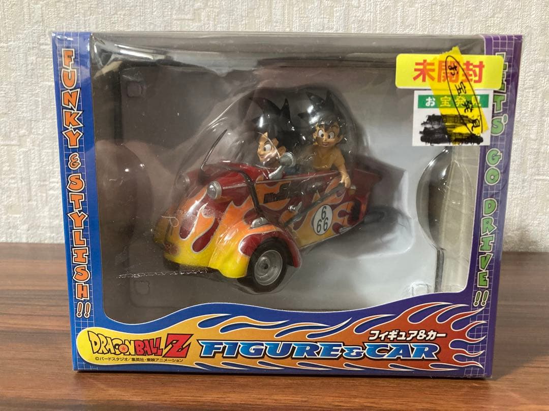 ドラゴンボール　フィギュア&カー　全2種　FIGURE&CAR 孫悟空　孫悟飯