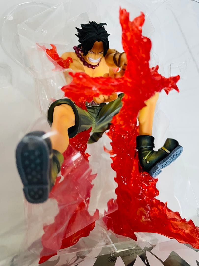 フィギュアーツZERO ポートガス・D・エース　十字火battle ver