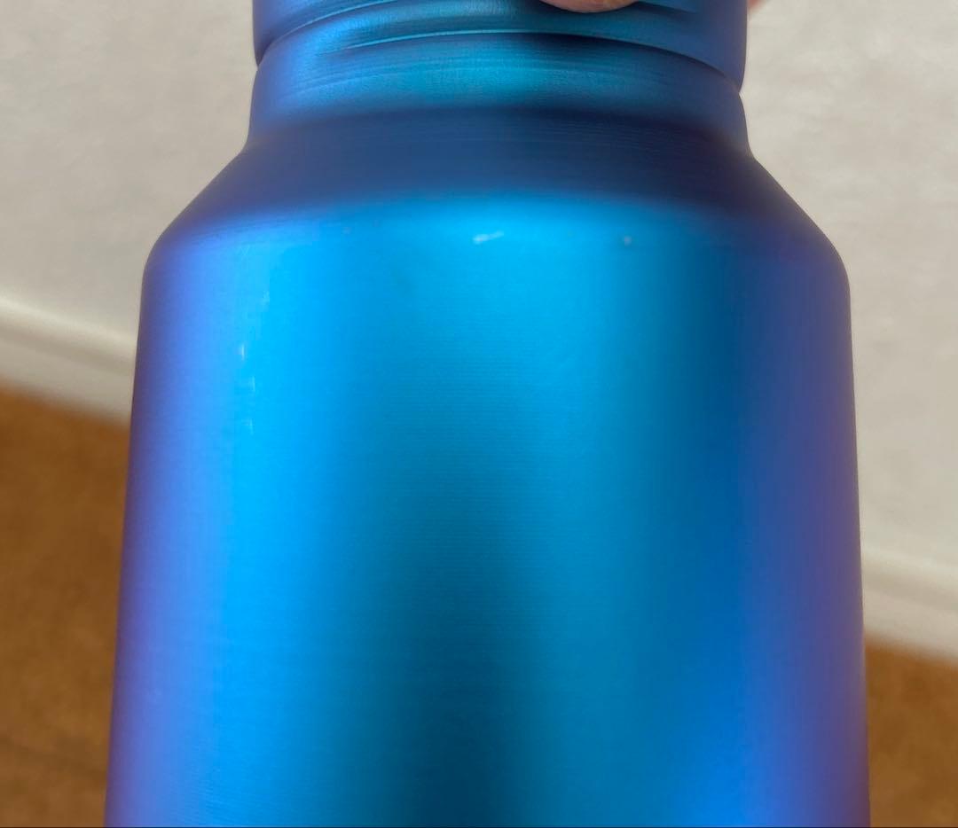 【美品】 peak オーロラボトル800 チタン水筒 800mブルー
