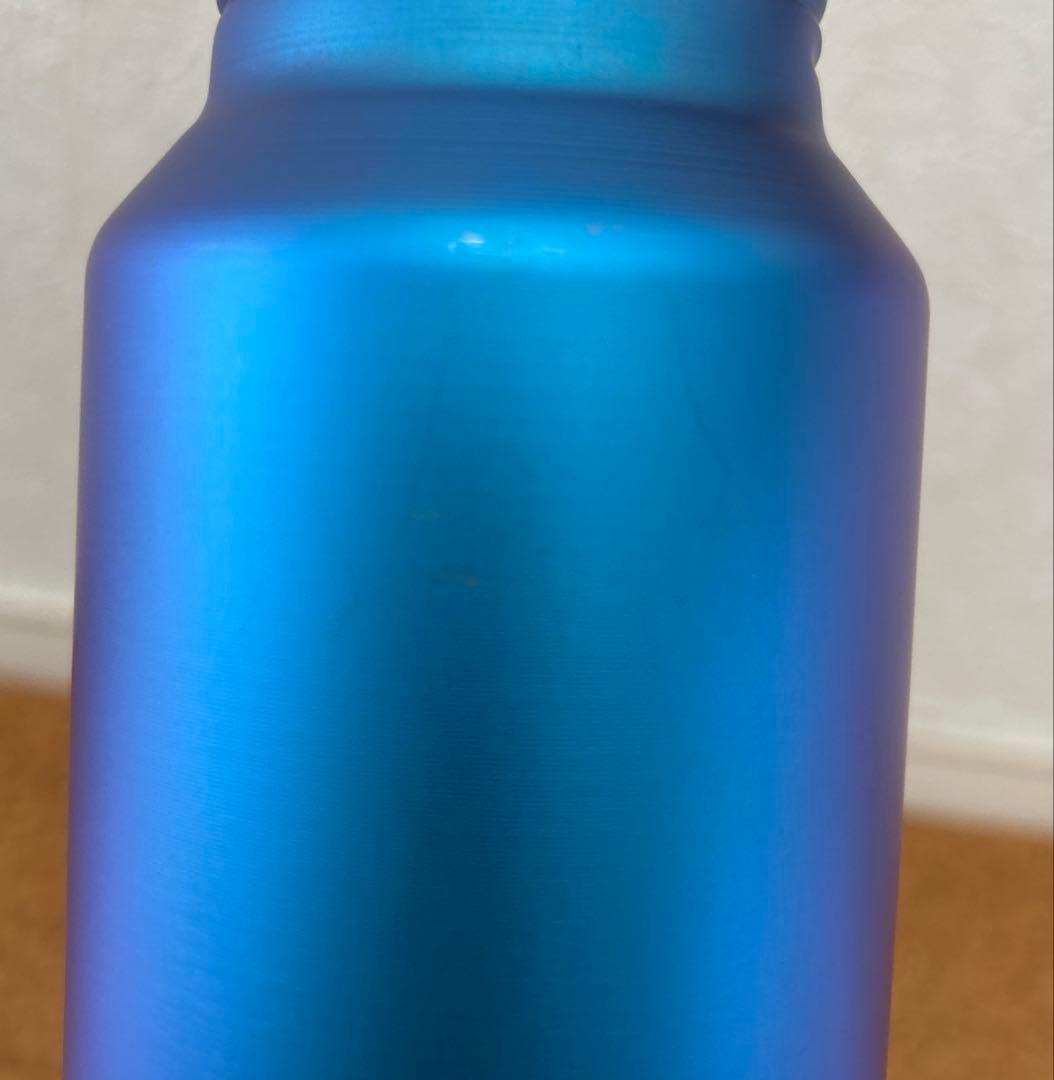 【美品】 peak オーロラボトル800 チタン水筒 800mブルー