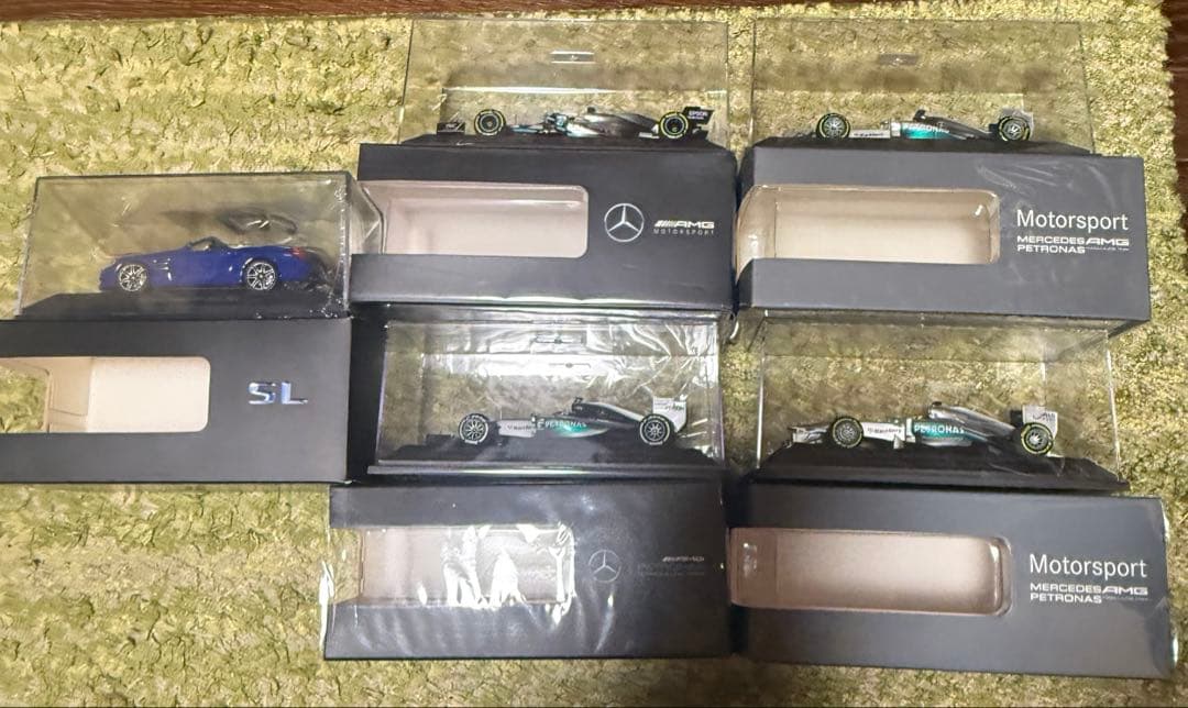 メルセデスベンツ　ディーラー特注　ミニカー　1／43 10台セット AMG