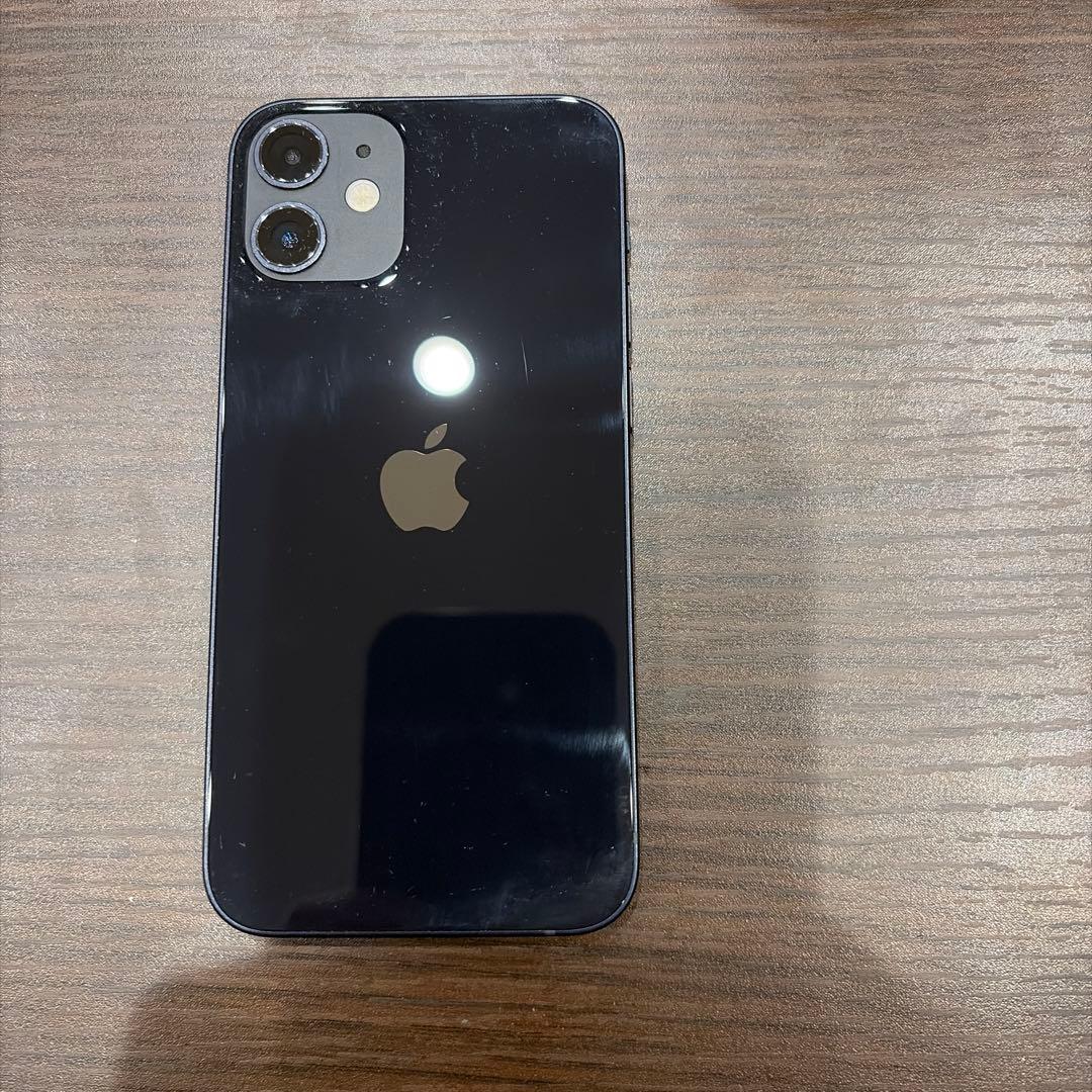 スマートフォン本体 黒 12ミニ