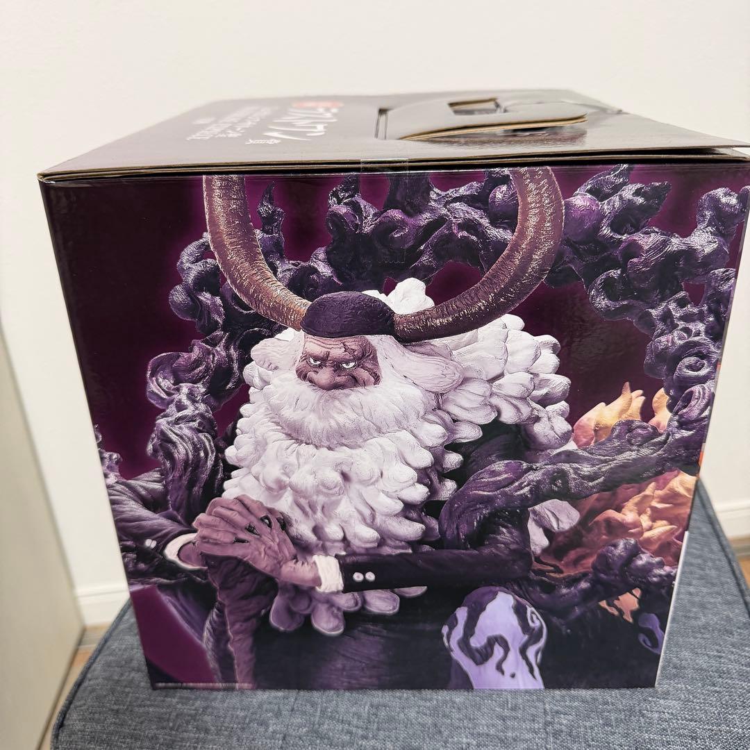 ワンピース 一番くじ ラストワン賞 ジェイガルシア・サターン聖 フィギュア