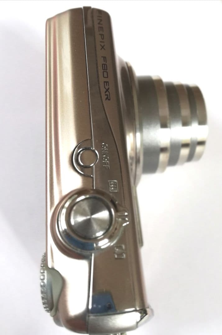 FinePix　F80EXR コンパクトデジタルカメラ ジャンク品