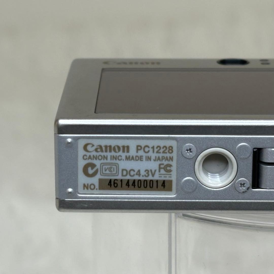 Canon カメラ　IXY 10 PC1228 充電器 コンデジ　動作品
