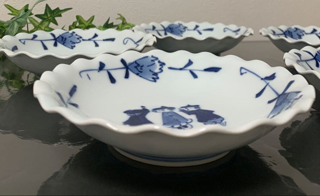 しん窯　青花　三人異人　輪花　深小皿　5枚