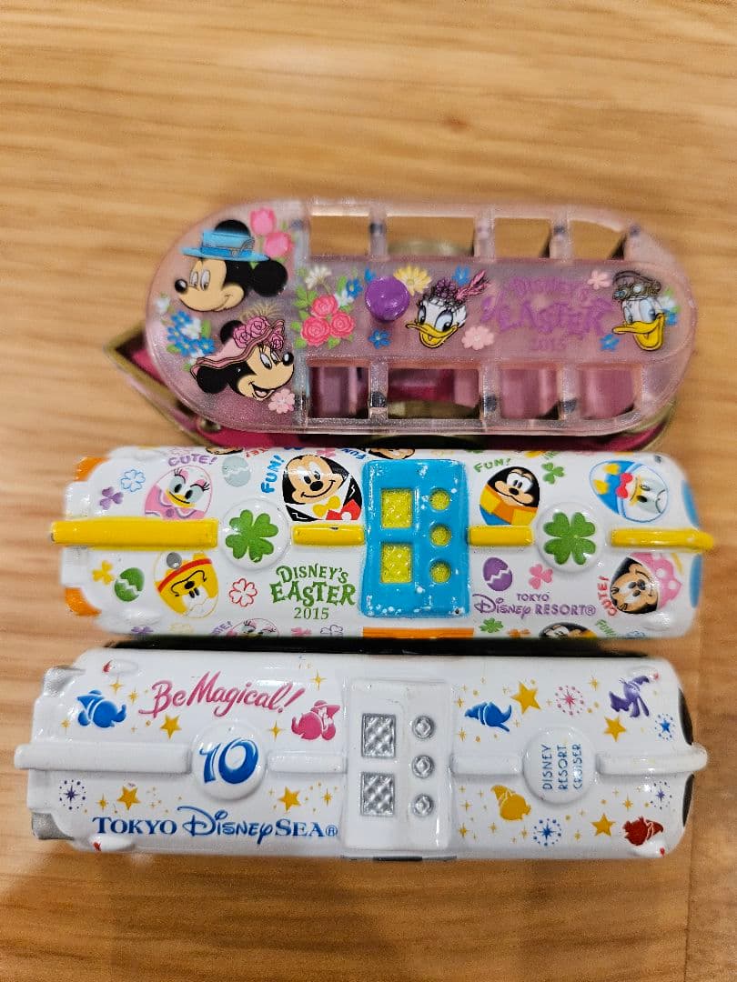 トミカ　ディズニーなど　１０台　まとめ売り