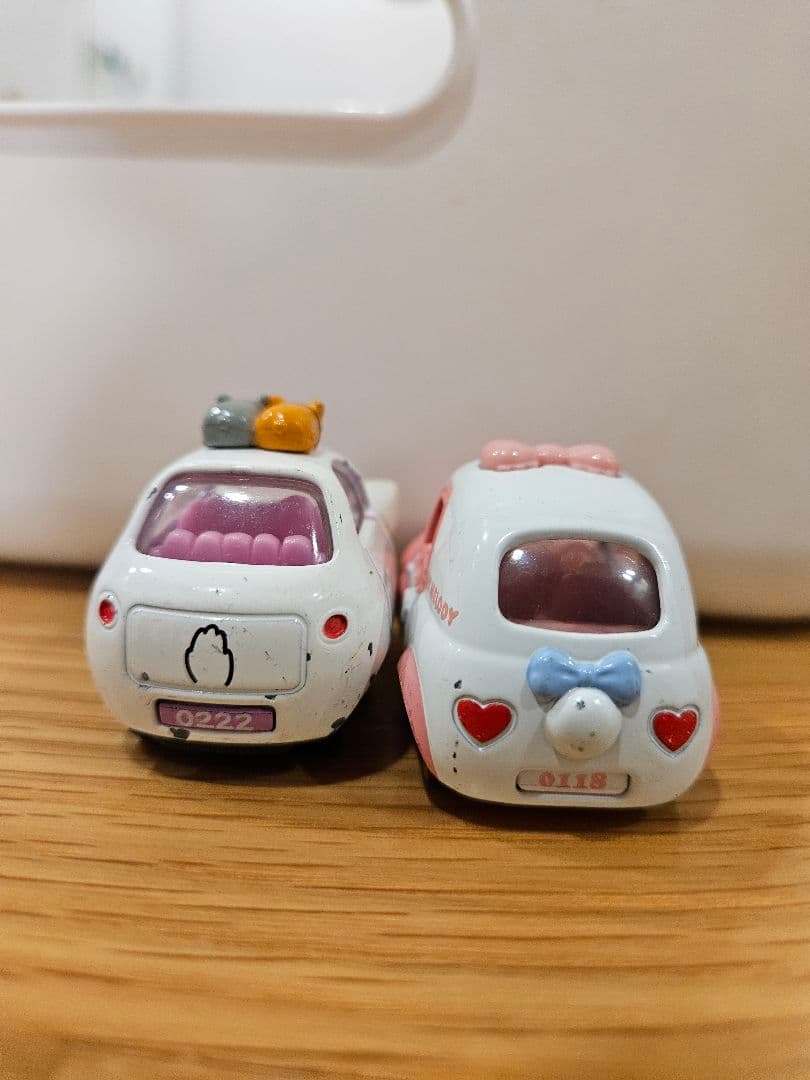 トミカ　ディズニーなど　１０台　まとめ売り