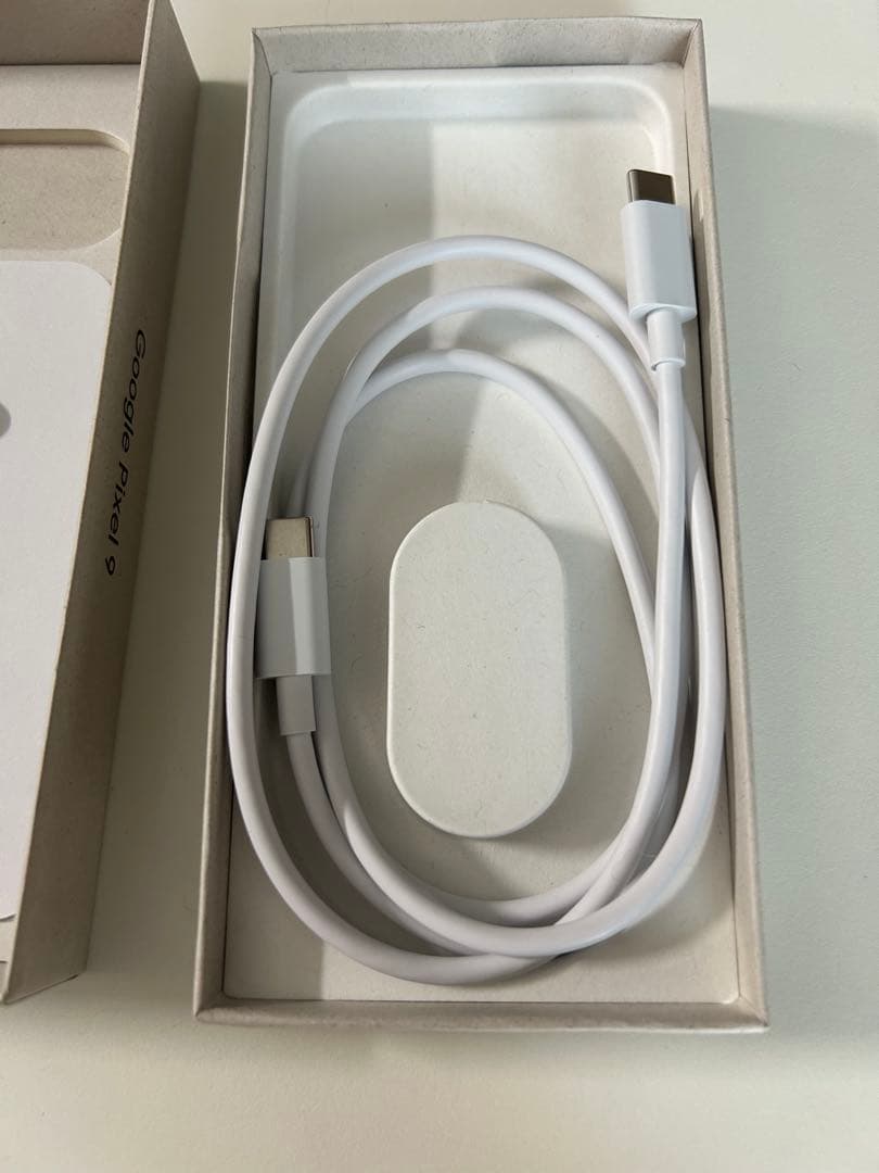 Google Pixel 9白 本体 充電ケーブル付き