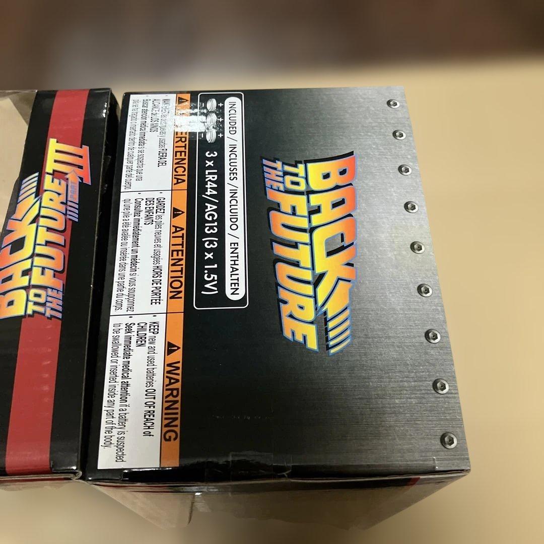 1／24 バック・トゥ・ザ・フューチャー パートI ＆３デロリアン　2台　新品