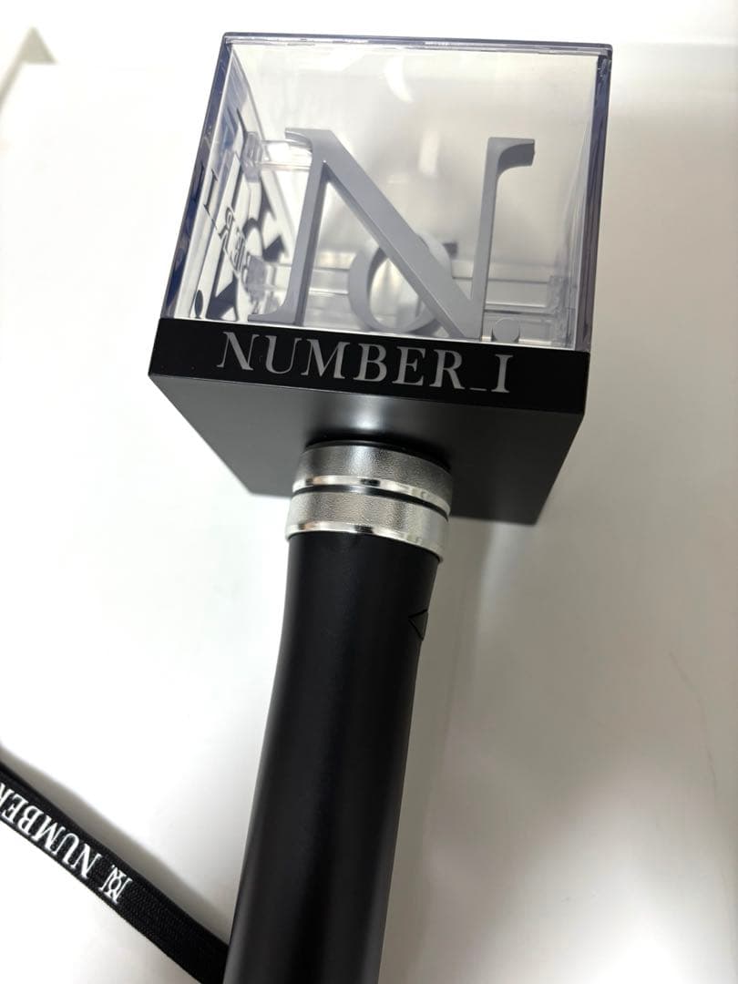 NUMBER_I ナンバーアイ ペンライト