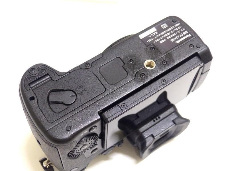 2204 極美 パナソニック LUMIX G DC-GH5S ボディ ミラーレス