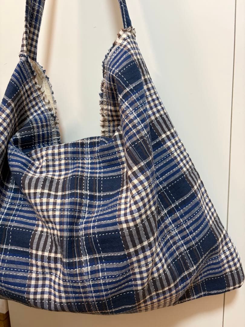 メンズショルダーバッグ　ハンドメイド　(タイ)