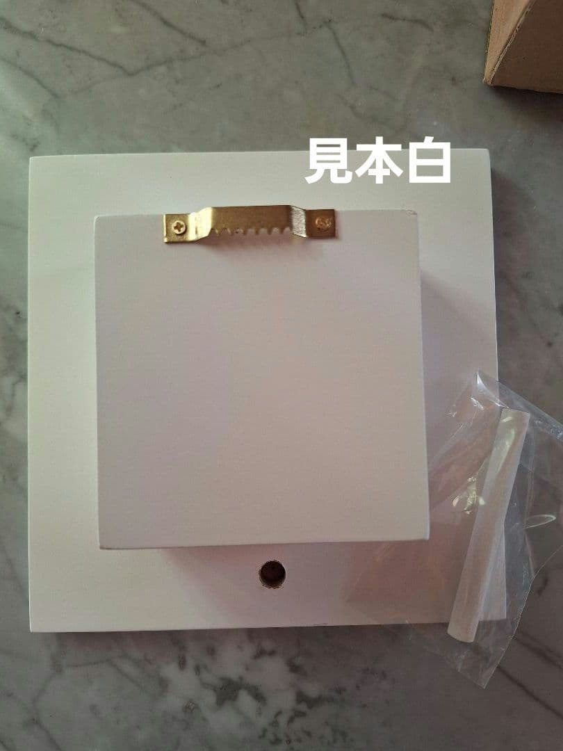 新品【クレイ/ウッドフレームBOX白1ケ黒7ケ】