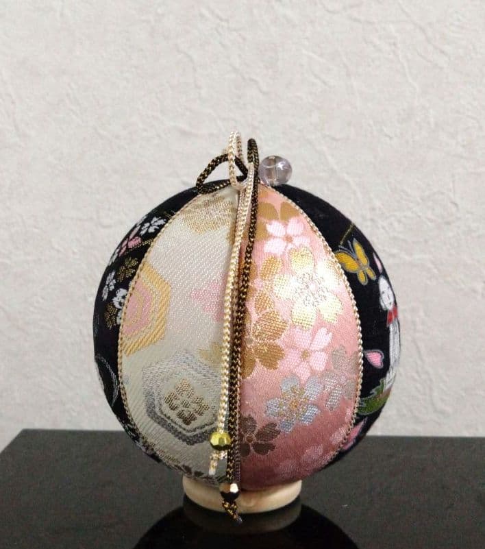 Miyuki 手毬 てまりNo.24 お地蔵様と桜＆蝶々　さくら