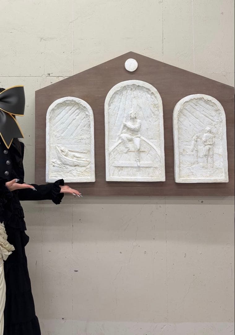 石膏レリーフ H92×W127×D10