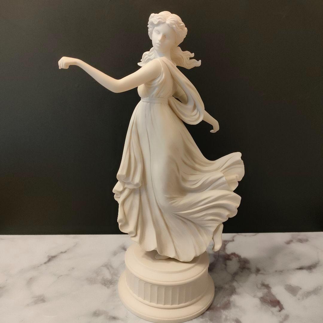 ダンシングアワー ジャスパー ウェッジウッド  フィギュリン