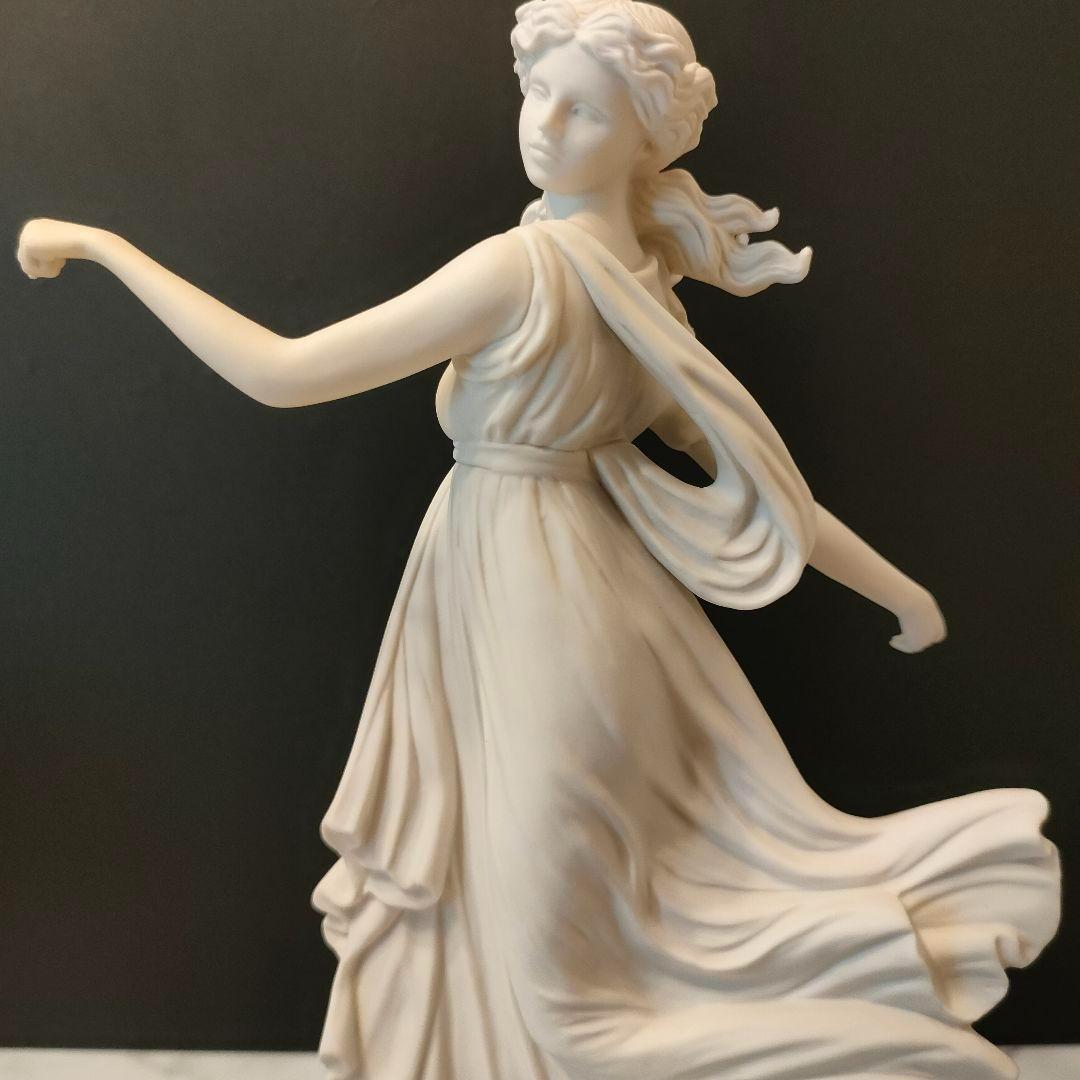 ダンシングアワー ジャスパー ウェッジウッド  フィギュリン