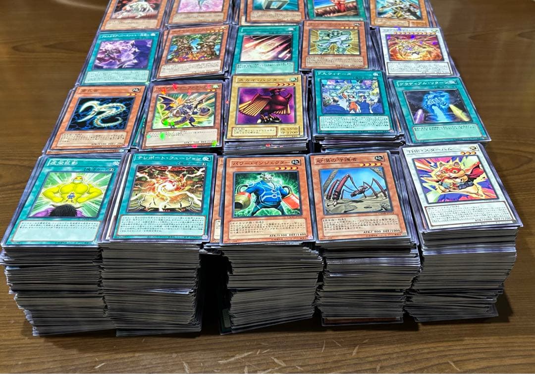 遊戯王カードゲーム　大量まとめ売り　初期　青眼の白龍　20th 歴戦