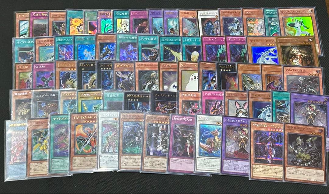 遊戯王カードゲーム　大量まとめ売り　初期　青眼の白龍　20th 歴戦