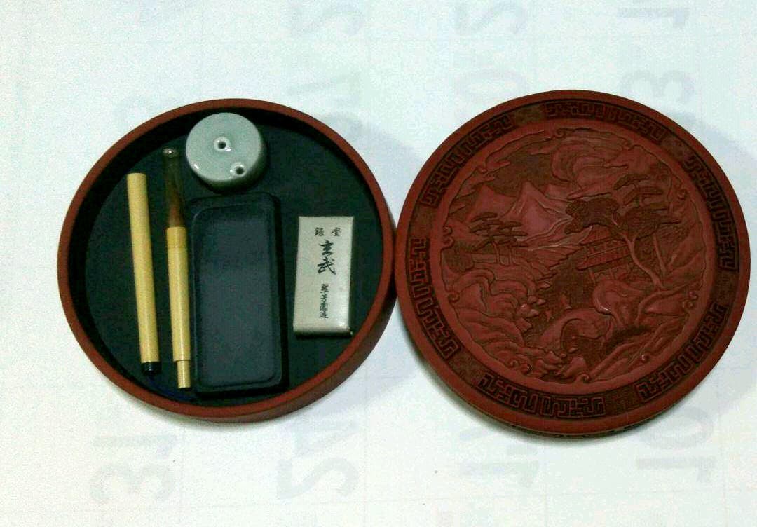 堆朱のすずりセット