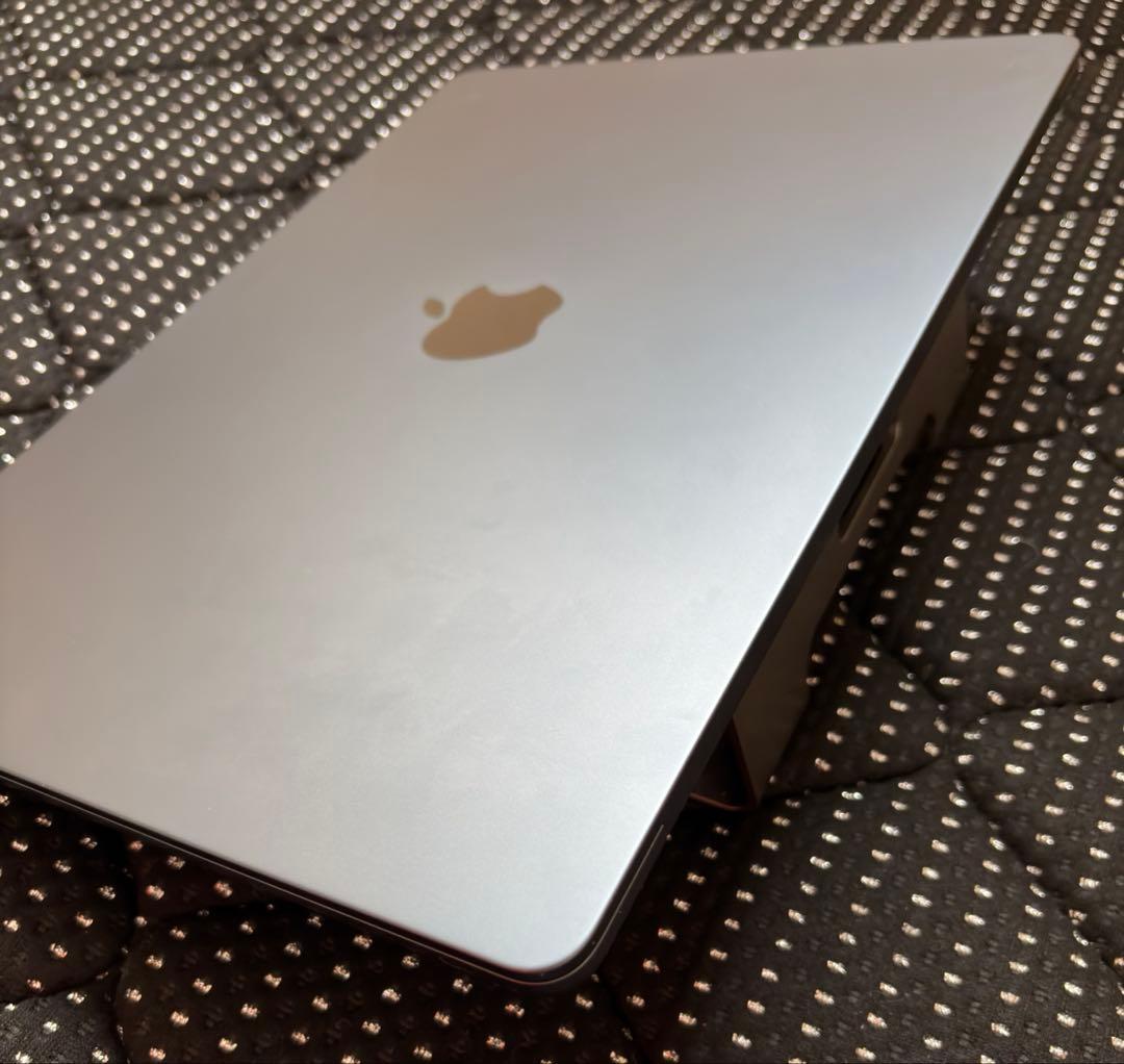 【美品】即購入！MacBook Air M3 15インチ　8gb 256gb