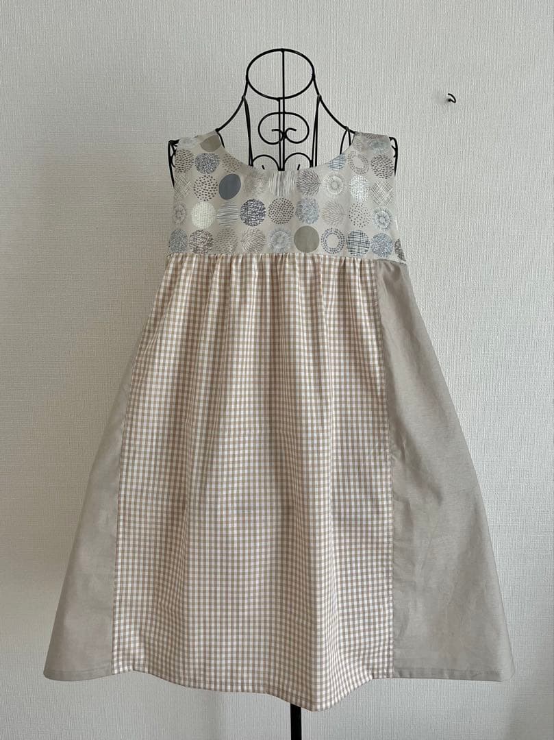 salsa 保育士エプロン　エプロン　ハンドメイド