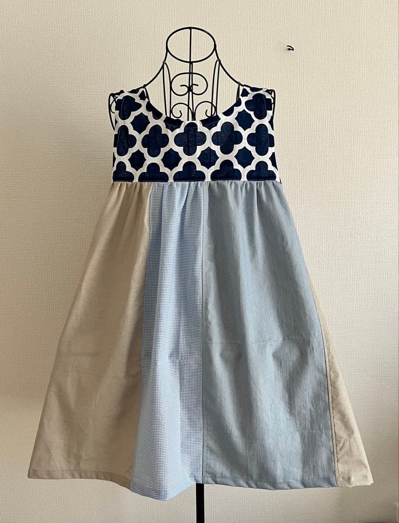 salsa 保育士エプロン　エプロン　ハンドメイド