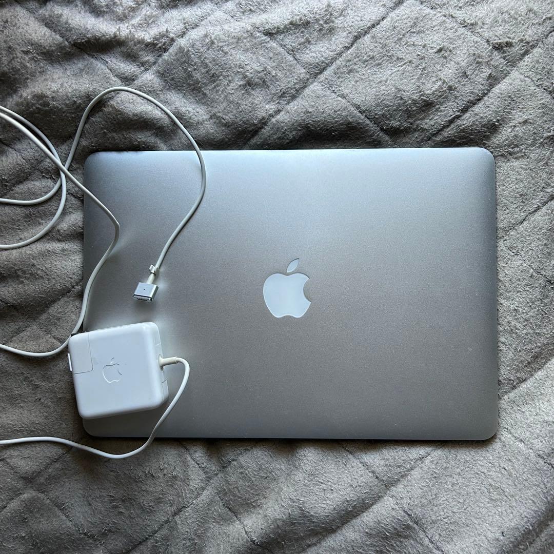 Apple MacBook Air 6.2 シルバー