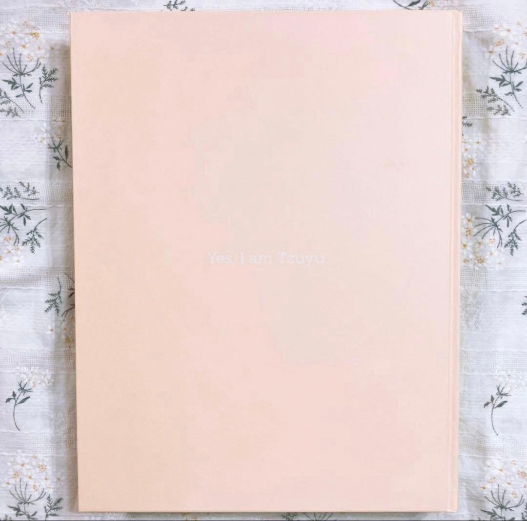 TWICE Yes I am tzuyu ツウィ 写真集 トレカ ポストカード