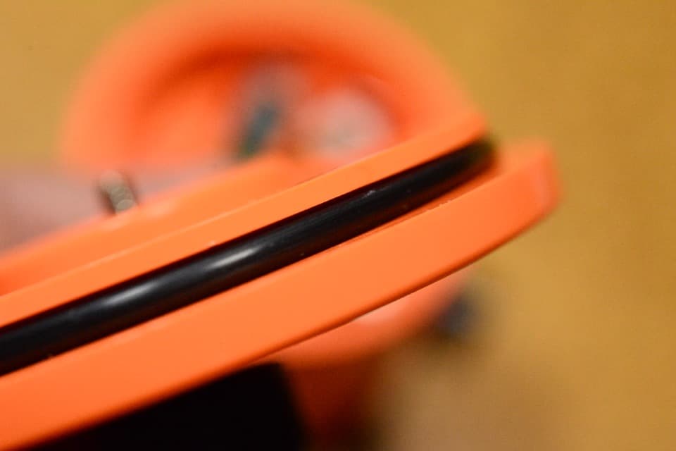 UN SF50 マリンスレーブフラッシュ 光ルンです