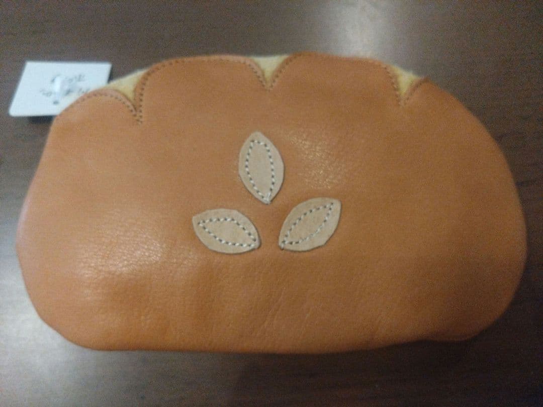 レザーコム Leather.Bread クレープカードケース クリームパンポーチ