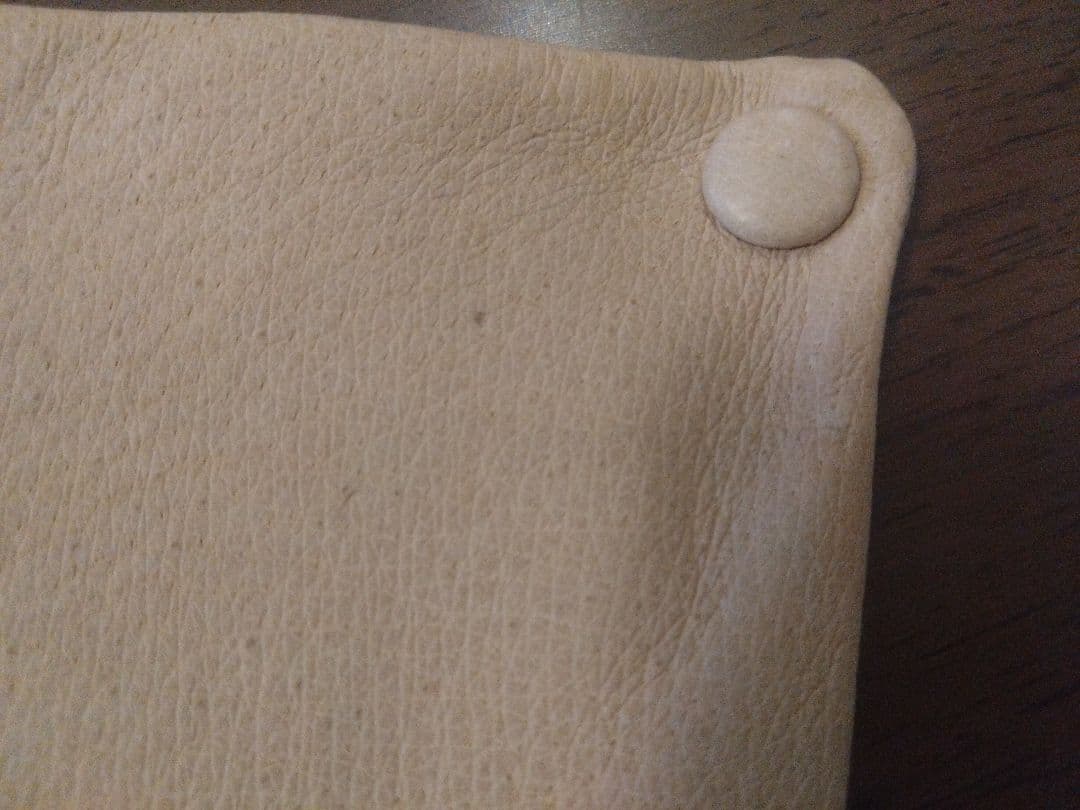 レザーコム Leather.Bread クレープカードケース クリームパンポーチ